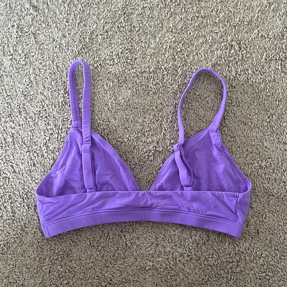 Skims Fits Everybody Triangle Bralette - Picture 2 of 3